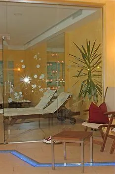 Hotel Valamar 4*